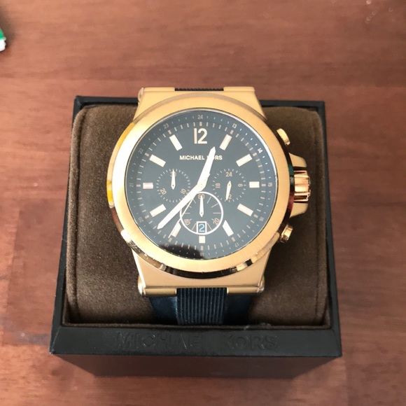 Michael Kors Dylan Rode Gold Stainless Steel Watch - Picture 1 of 5